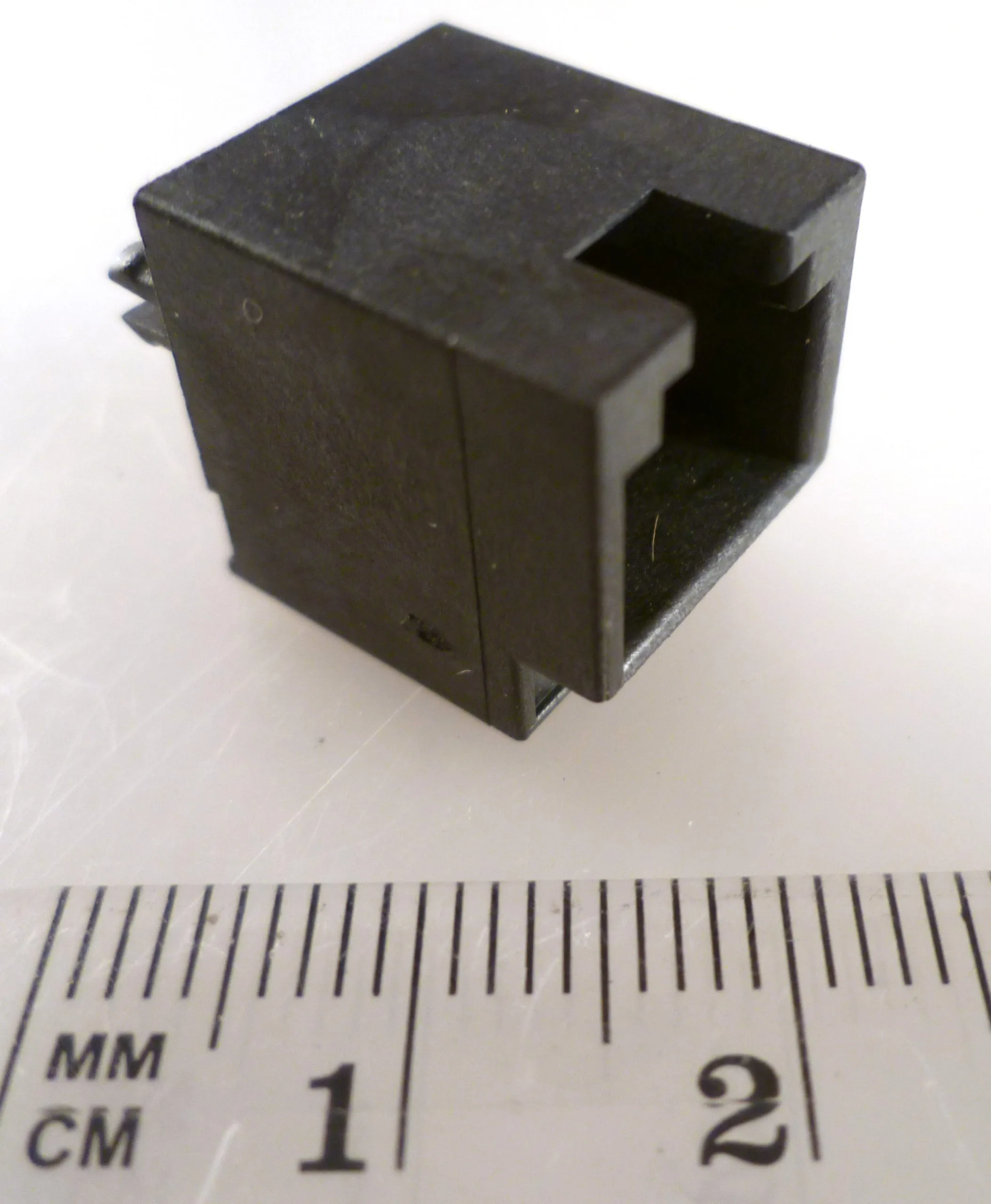Molex MG95003 Modular PCB Socket 4 Pin Unshielded Cat 3 MBA017L - Image 4